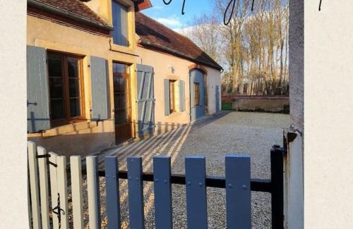 Ainay-le-Vieil Casa | Le Nid'Ainay Maison de Village entièrement rénovée