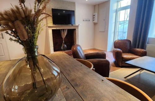 Ainay-le-Vieil Casa | Le Nid'Ainay Maison de Village entièrement rénovée