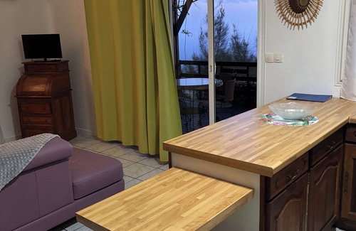 Les Avirons Chalet De Esquí | Le NID chalet classė 3* between sea and mountains