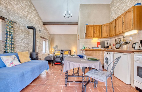 Razac-d'Eymet Apartamento | Le Nid – Estudio con encanto, piscina compartida y vistas panorámicas al Dordoña