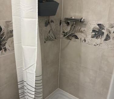 Mulhouse Apartamento | Le Nid de Louise, near highway