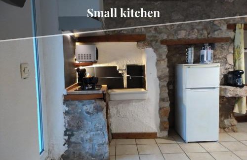 Cuges-les-Pins Apartamento | Le Nid du Vigneron I Authentic escape