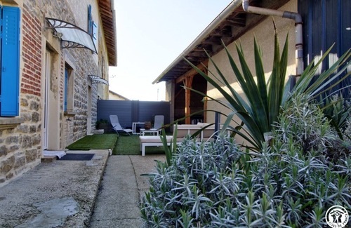 Saint-Julien-sur-Reyssouze Casa | Le Père Jean - Saint-julien-sur-reyssouze