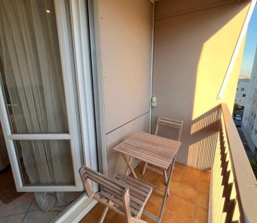 Oullins Apartamento | Le paisible