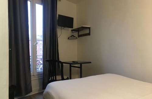 Quartier des Grandes-Carrieres Hotel | le paris saint ouen