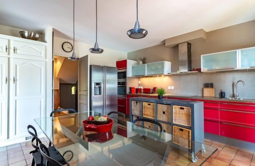 Bormes-Les-Mimosas Casa | Le Pas de Courtin by Interhome