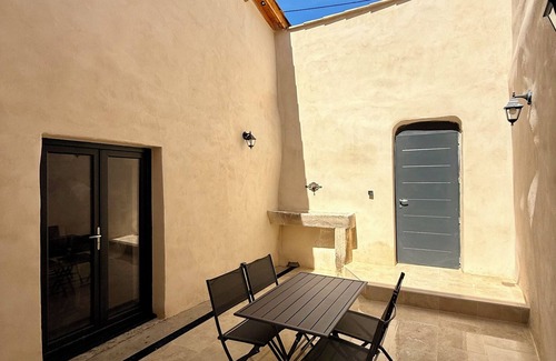 Pailhes Casa | Le Patio, 10 minutes from Béziers and 20 minutes from Pézenas
