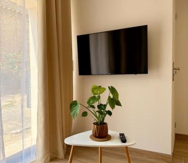 Pailhes Casa | Le Patio, 10 minutes from Béziers and 20 minutes from Pézenas
