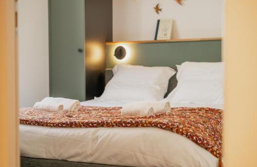 Dinan Apartamento | Le patio - Une cours intérieur au coeur du vieux Dinan