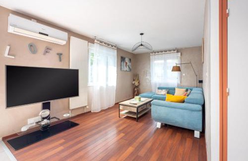 Ambacourt Casa | Le pavillon des cerisiers