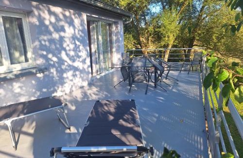 Ambacourt Casa | Le pavillon des cerisiers