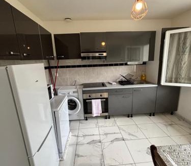 Gien Casa | Le Pavillon G aillard - Maison de 5 chambres