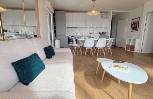 Parc-Nord Apartamento | Le Penthouse Pesaro