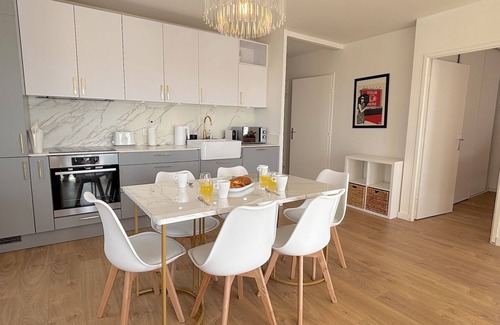 Parc-Nord Apartamento | Le Penthouse Pesaro