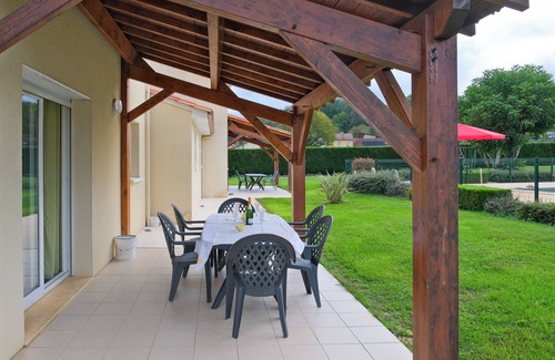 Savignac-les-Eglises Casa | Le Perchoir – Casa con aire acondicionado y piscina compartida en Savignac-les-Églises