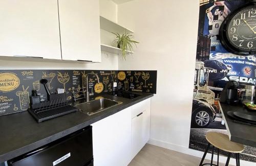 Pont-l'Abbe Apartamento | Le petit atelier - Studio - WIFI - Coeur de ville - Parking