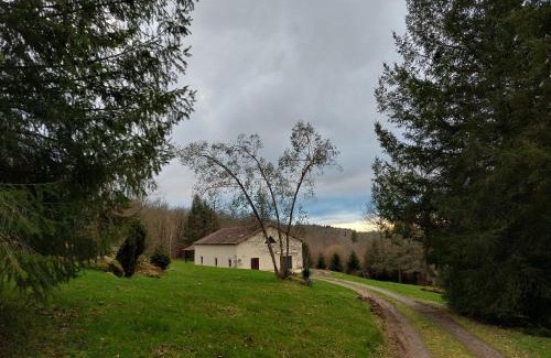 Maisonnais-sur-Tardoire Casa | "Le petit bonheur" Gîte van 4 tot 12 personen met privé vijver van 2Ha