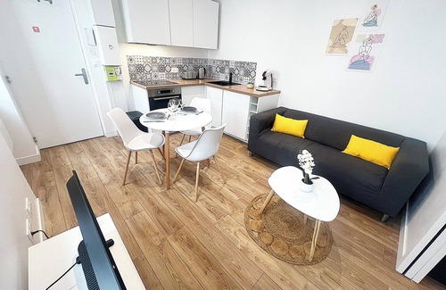 Coutures Apartamento | Le Petit Barbusse - close to city center - wifi - netflix