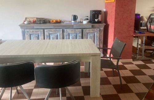 Montgivray Casa | Le Petit Belge
