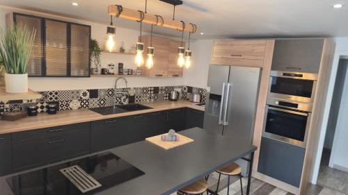 La Celle-sous-Gouzon Casa | Le Petit Caporal - Cour privée