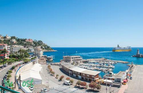 Lazaret Apartamento | Le petit Carnot Studio Close to port - Carnot46