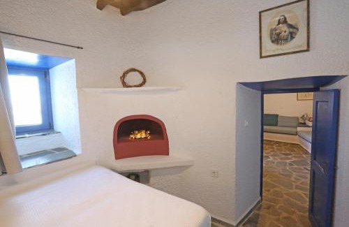 Ano Siros Casa | Le petit château