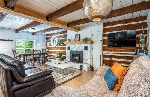 Saint-Faustin-Lac-Carre Chalet De Esquí | Le Petit Chalet by My Tremblant Location