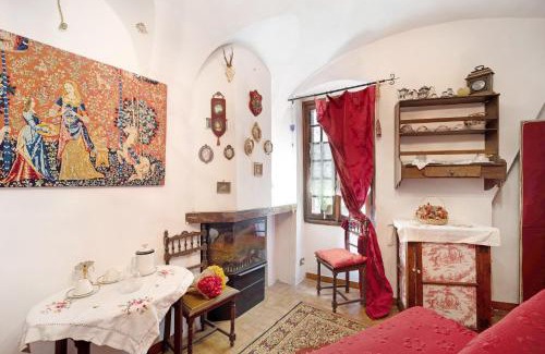 Dolceacqua Casa | Le Petit Chateau Dolceacqua