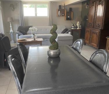 Veulettes-sur-Mer Apartamento | Le Petit Clos Des Camélias, gîte PMR proche de la plage