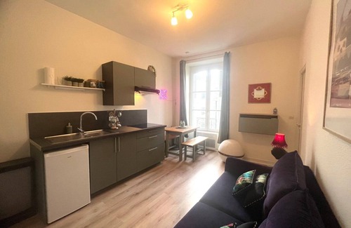 Poitiers Apartamento | Le Petit Cosy - T2 en hypercentre, parking privé