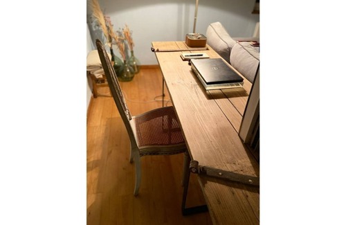 Neuville-sur-Touques Casa | "The Little Press"