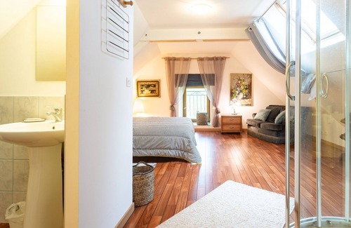 Saint-Martin-des-Pres Casa | Le Petit Duc - Belle Maison 1 chambre