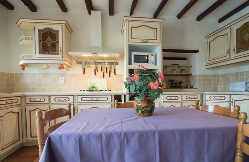 Salerm Casa | Le Petit Manoir de Campagne