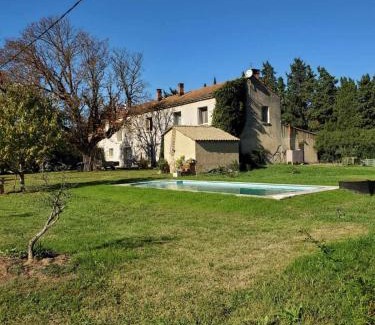 Barbentane Casa | Le petit mas en provence avec piscine