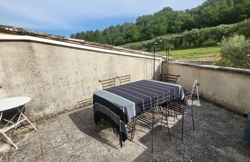 Lacoste Casa | Le petit Mazet