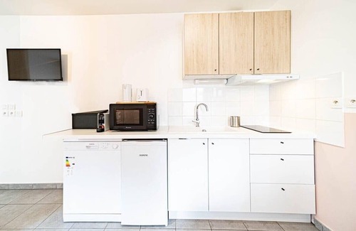 Vaise Apartamento | Le petit Montel- studio avec garage-métro Valmy