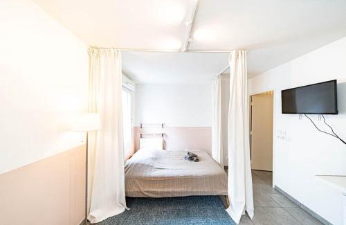 Vaise Apartamento | Le petit Montel- studio avec garage-métro Valmy