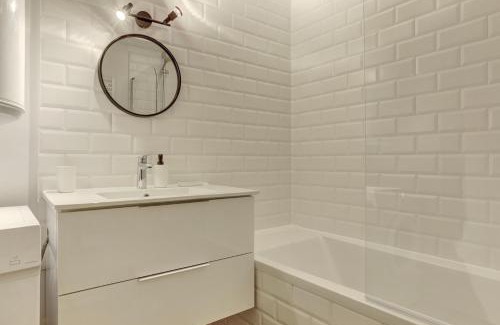 Montigny-le-Bretonneux Apartamento | Le Petit Nid - Apt Lumineux en Hypercentre