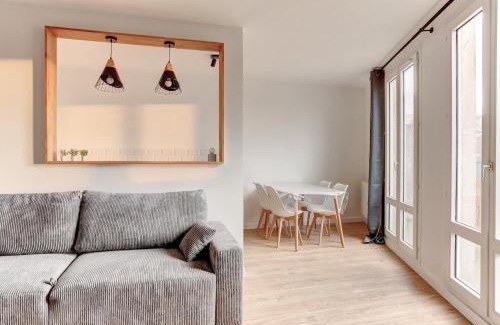 Montigny-le-Bretonneux Apartamento | Le Petit Nid - Apt Lumineux en Hypercentre