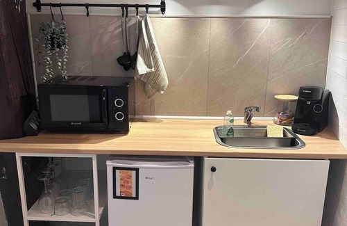 Sedan Apartamento | Le Petit Port, quiet apartment 5 minutes from the town center. Pets welcome!