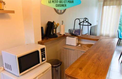 Bergerac Apartamento | Le Pic'Vert - Ideal couples & professionals - FREE Parking - 400m Hospital - 15min Train station & HISTORIC Center - Air conditionner - Calm & Cosy
