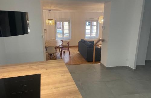 Historic Center Apartamento | LE PIERRE 2 CH 2 SDB 1 parking