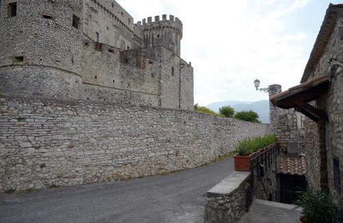 Nerola Apartamento | "Le pietre silenti" antica dimora del 1300'