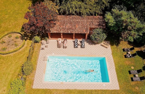 Marssac-sur-Tarn Casa | Le Pigeonnier, prestigious gite on the ground floor