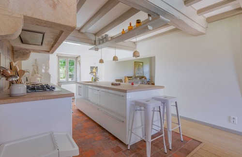 Saint-Ythaire Casa | Le Pressoir - family country house - Swimming pool - Garden - Wifi/Fibre