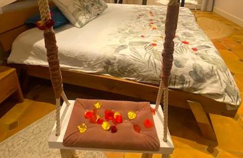 Verfeil Casa | LE PRIEURE - Suites romantiques spa privatif, piscine, jardin, massages proche de Toulouse