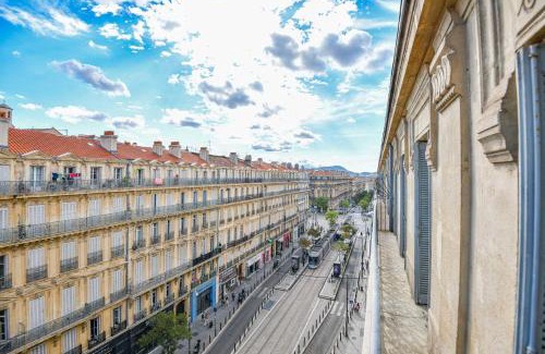 Les Grands Carmes Apartamento | Le République - Beau duplex avec 2 ch hypercentre