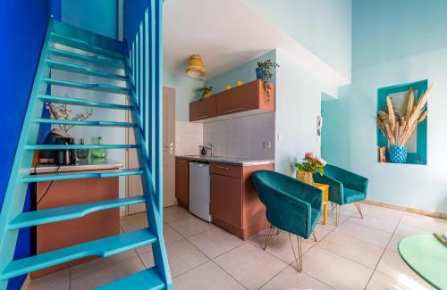 Nimes City Centre Apartamento | Le Rêve Bleu Majorelle - Duplex sur les toits - Une Nuit à Nîmes
