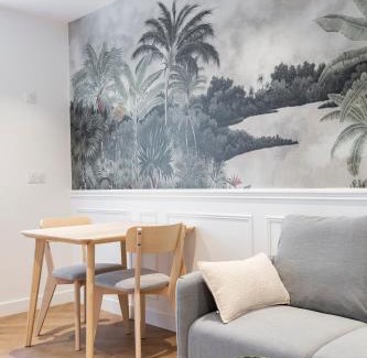 Laval Apartamento | Le Ravito