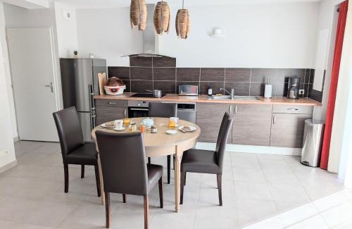 Trefflean Casa | Le Refuge Terre Horizon